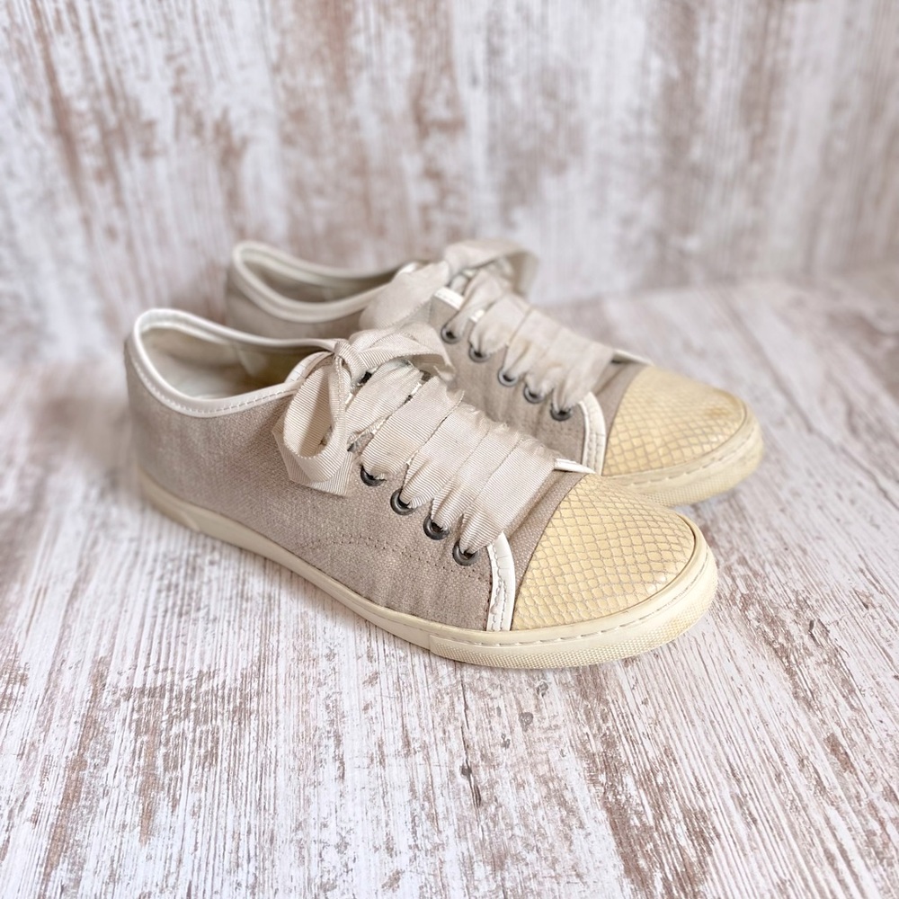Lanvin Paris canvas low top. Snake print toe cap. Size EU 38